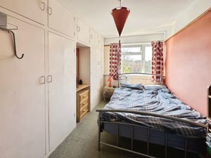 HEATH ROAD- click for photo gallery